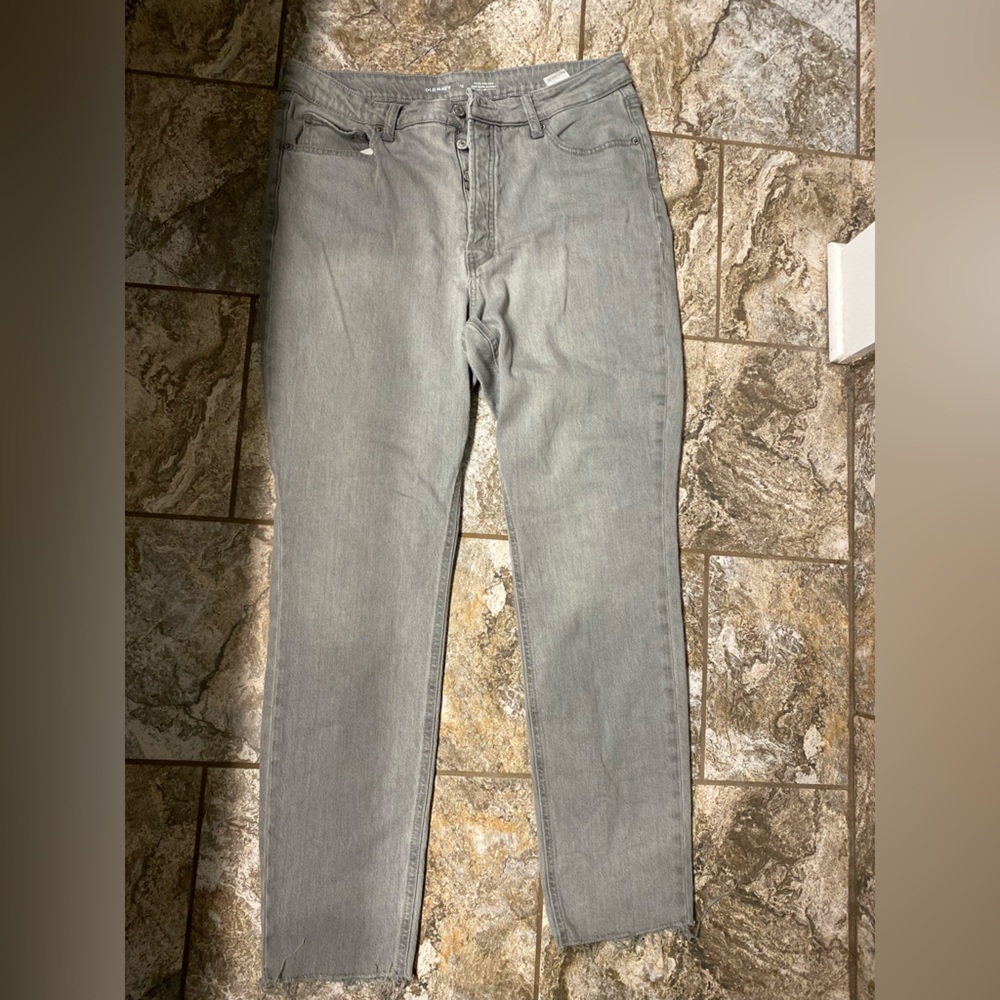 Old Navy gray denim jeans